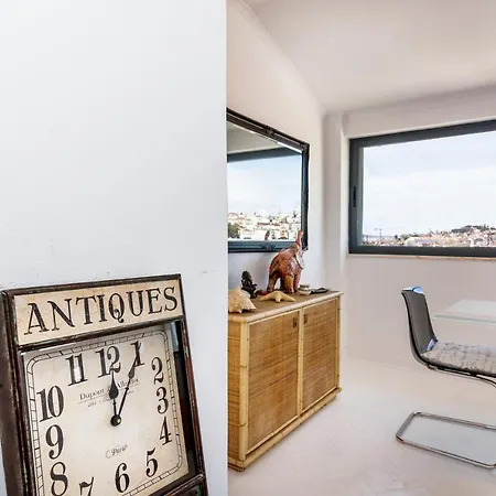 Apartament Breathtaking View Over Lisbon